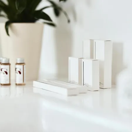 Capetan Giorgantas 2* Адамас