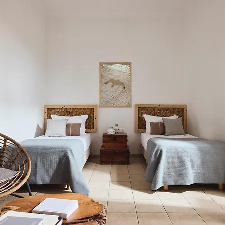 Отель Capetan Giorgantas