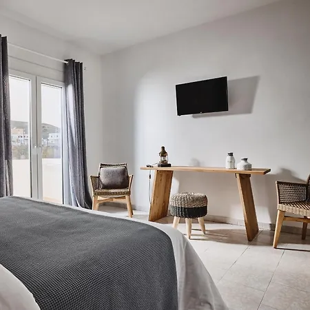 Capetan Giorgantas Отель Адамас