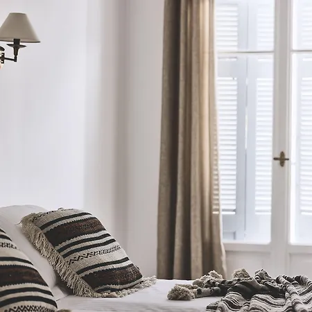 Отель Capetan Giorgantas