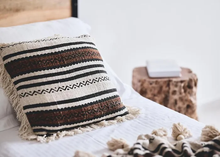 Capetan Giorgantas Hotel Adamantas (Milos)