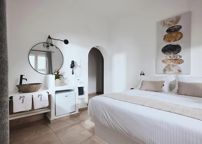 Capetan Giorgantas 2* Adamantas (Milos)