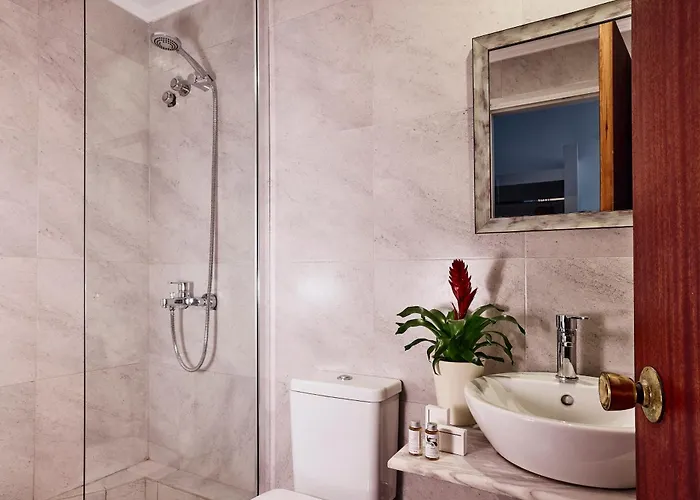 Capetan Giorgantas Hotel 2*