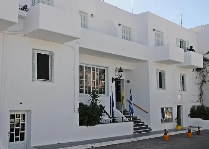 Capetan Giorgantas Hotel Adamantas (Milos)
