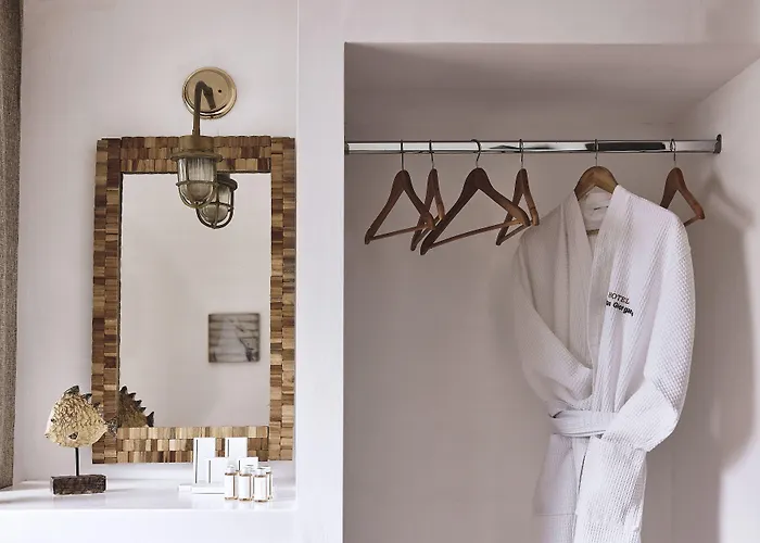 Hotel Capetan Giorgantas 2*