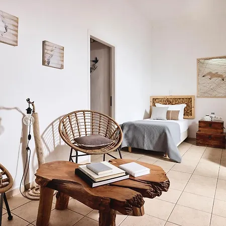 Hotel Capetan Giorgantas Adamantas (Milos)