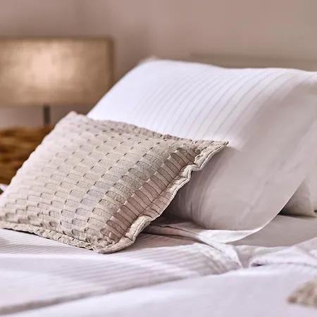 Capetan Giorgantas 2* Adamantas (Milos)