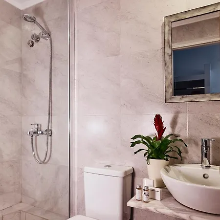 Capetan Giorgantas Hotel 2*