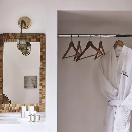 Hotell Capetan Giorgantas 2*