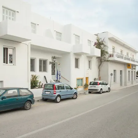 Capetan Giorgantas Hotel 2*