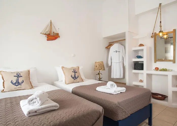 Capetan Giorgantas 2* Adamantas (Milos)